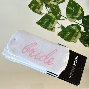 🆕 Sock Talk | Women’s White Crew Socks size 4-10